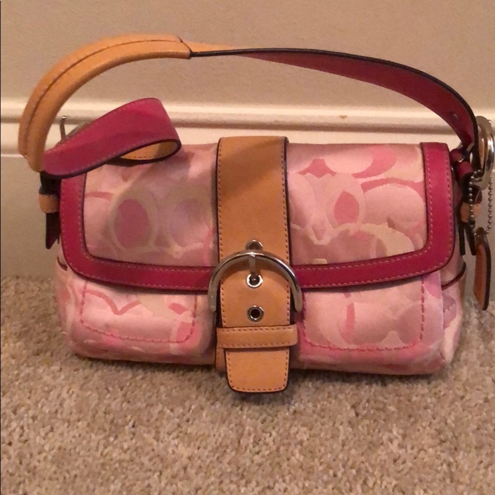Cute Pink Coach Purse